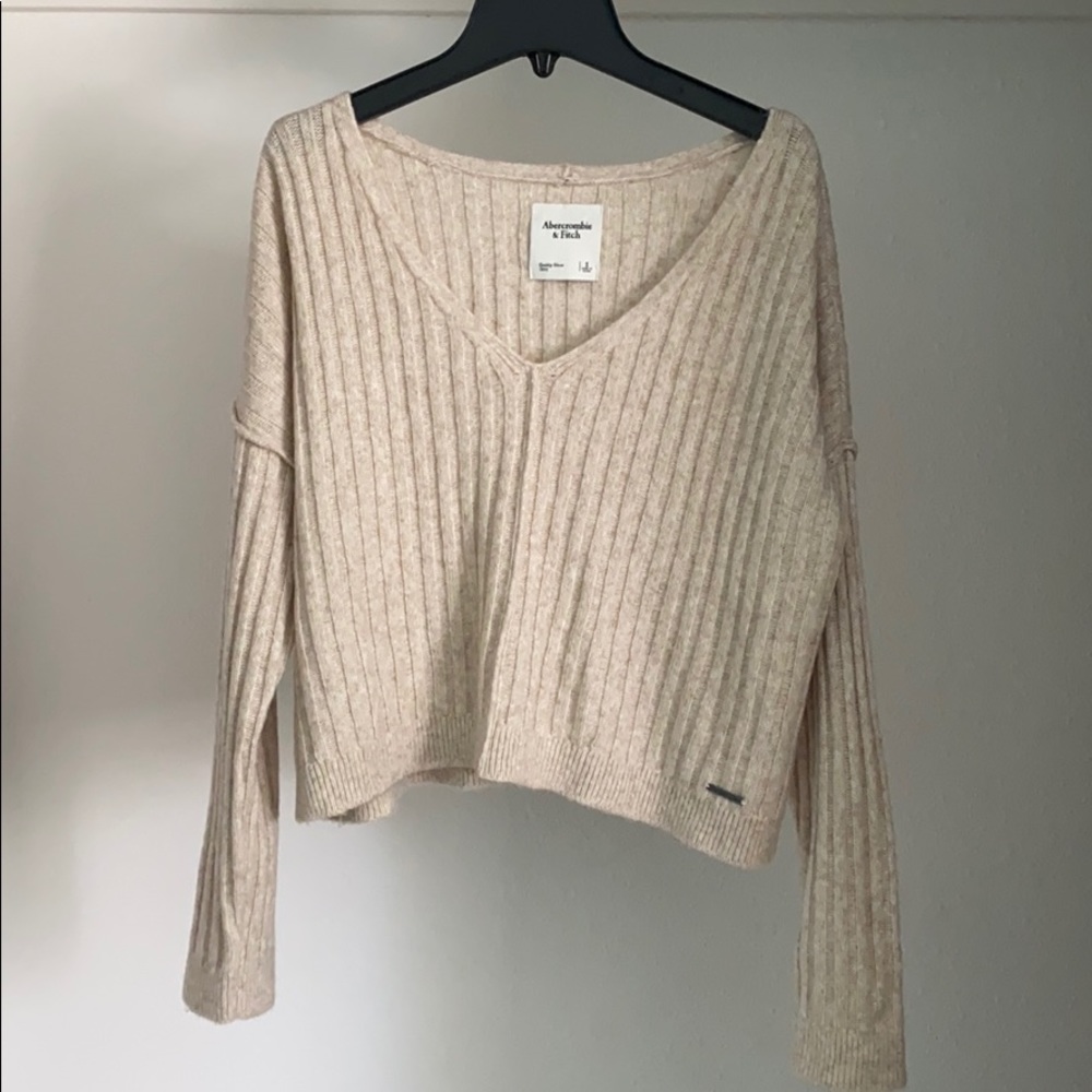 boxy v neck sweater